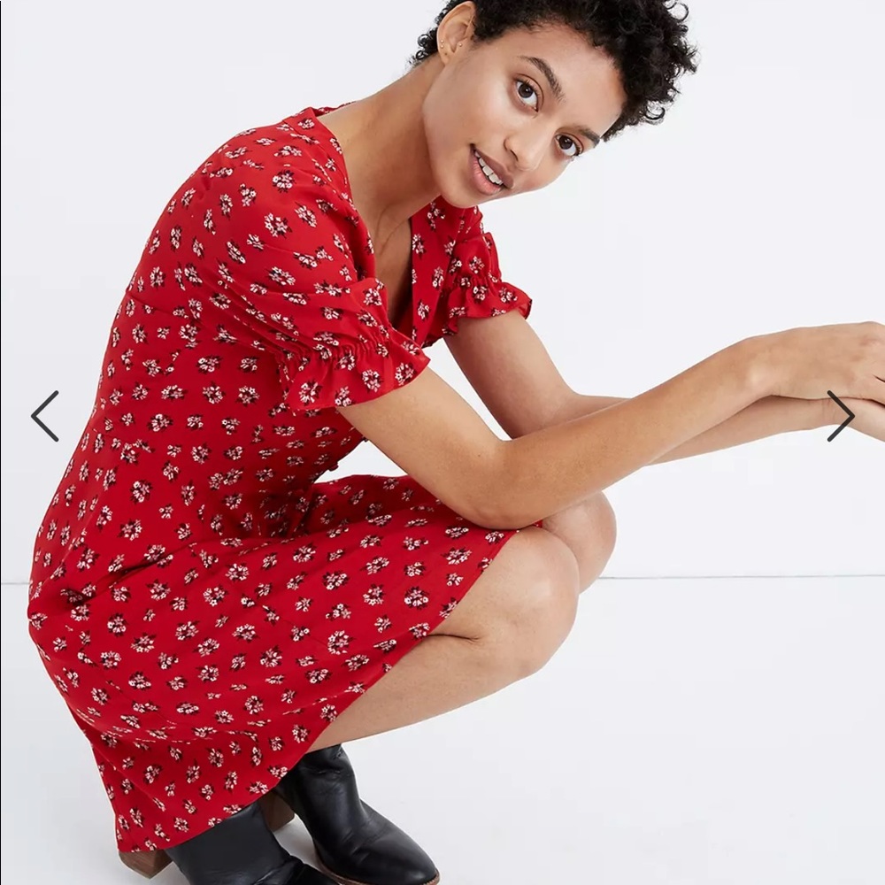 Madewell silk button front dress in little lillies